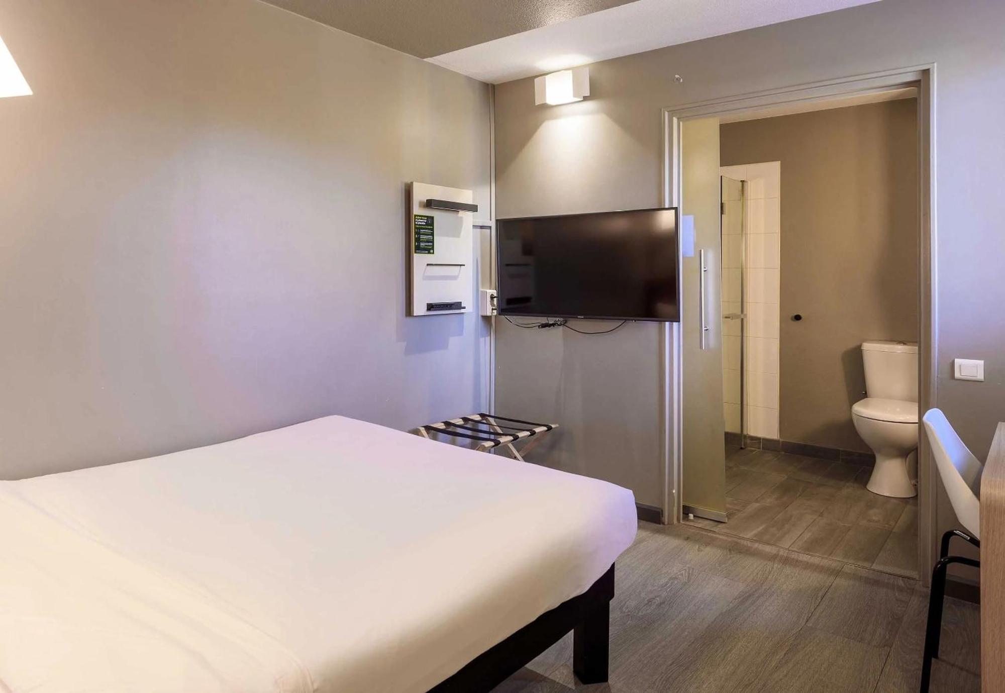 B&B Hotel Toulouse Universite Exterior photo